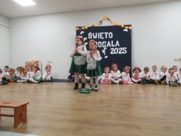 2025-11-06 Święto rogala w Osieku